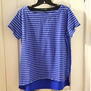 3 for 15$ - Jones New York blue and white T with solid back pc